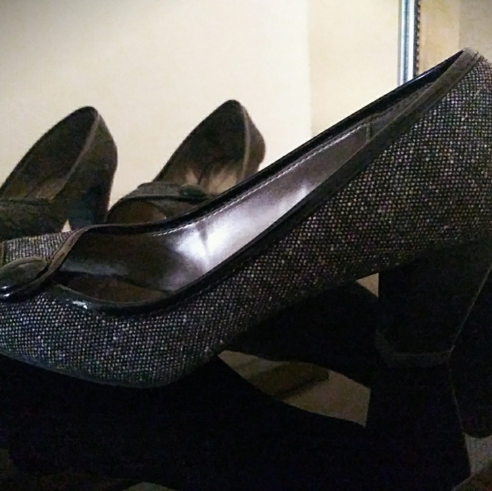 Naturalizer Tweed 7M Peep Toe Heels